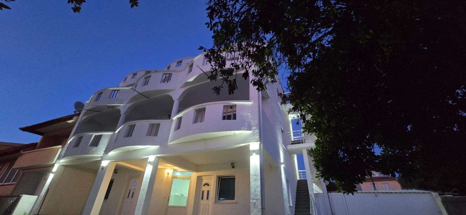 Villa Miki Utjeha Exterior photo